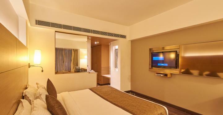 Hotel Platinum Rajkot Eksteriør bilde